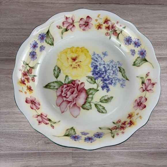 Jessica McClintock Other - Jessica McClintock Westbury Court Christina 13" Fine China Serving Bowl Pasta